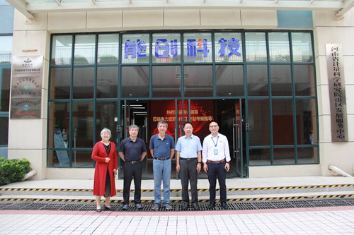 电力专家莅临jn江南官方网站指导工作